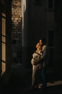 Hidden corners in Karmen, Dubrovnik Old town, low light portrait of a beautiful couple, maternity