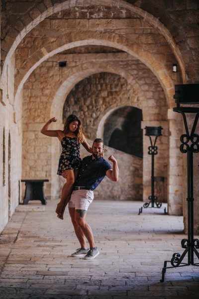St. Lawrence fortress in Dubrovnik, couple on a morning photo shoot